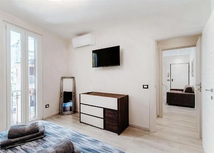 5minuti Da Centro Apartment *